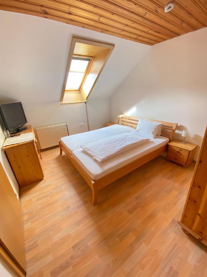 Fruehstueckspension Ochnerbauer Kindberg Exterior foto